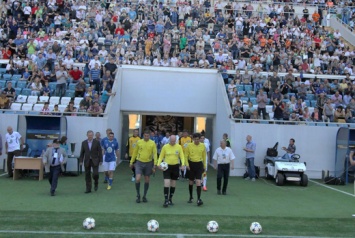 В Одессе состоялся матч памяти знаменитого футболиста Ильи Цымбаларя. Фоторепортаж
