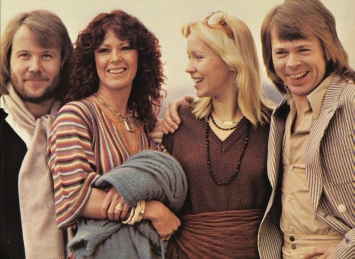 Участники ABBA воссоединилась в честь 50-летия группы