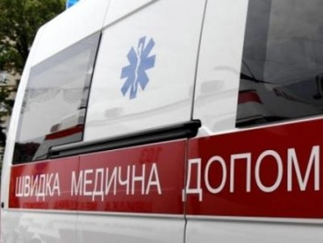 Киевские медики борются за жизнь парня, которого поразил мощный электрический разряд