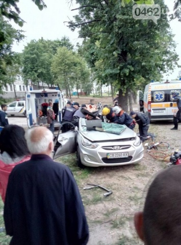 В ДТП на Кольцевой в Чернигове погибло два парня