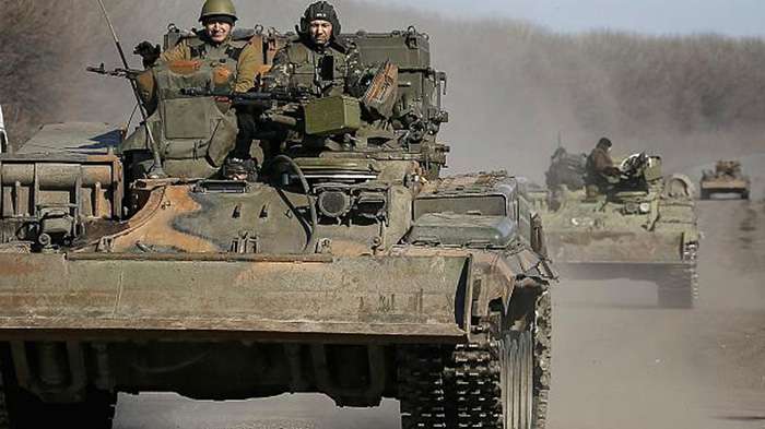 Штаб АТО: боевики обстреливают украинских военных на всех направлениях