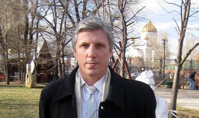 Ярый сторонник "ДНР", российский журналист Роман Манекин арестован после ссоры с главарями боевиков