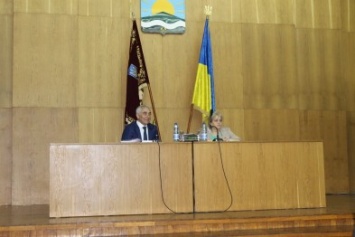 На сессии Добропольского городского совета обсуждали кражи и убийства