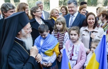 Рада озаботилась автокефалией украинской церкви