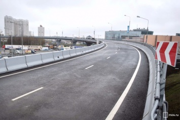 В 2016 году в Москве появятся 100 километров новых дорог