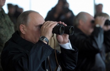 Новые "учения" Путина опасны. В 2014 году они закончились аннексией Крыма и "секретной войной" на Донбассе - военный обозреватель