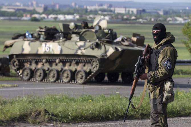 Под Марьинкой боевики взяли в плен украинского военного
