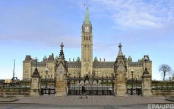 Канада решила откорректировать национальный гимн, чтобы он стал «гендерно нейтральным»