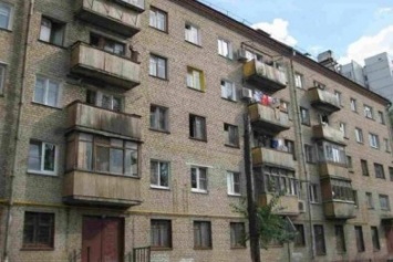 В Киеве предложили сделать косметический ремонт домов времен СССР
