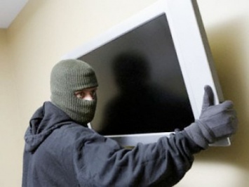 В Москве «коммунальщики» ограбили школьницу на 1,5 миллиона рублей