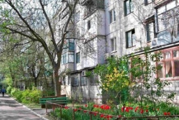 В Мариуполе 100 новых ОСМД получат благоустроенный двор за 200 тысяч гривен