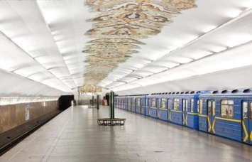 На 11 станциях киевского метро заработал бесплатный Wi-Fi