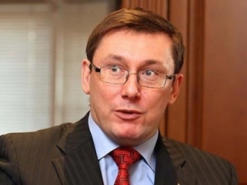 Генпрокурор Ю.Луценко "пожурил" в Одессе местного прокурора за дорогой автомобиль
