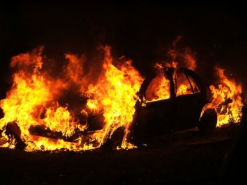 Три иномарки горели ночью в Одессе