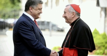 Порошенко: Ватикан может присоединиться к вопросу освобождения украинских заложников