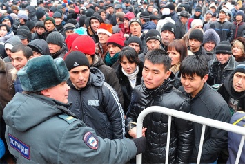 Госдума провалила закон о запрете на въезд в Россию для мигрантов с судимостями