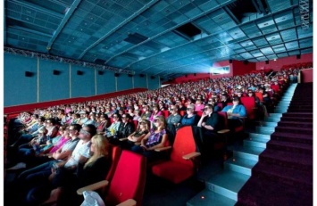 Российский Фонд кино сможет эффективнее "прессовать" кинопрокатчиков