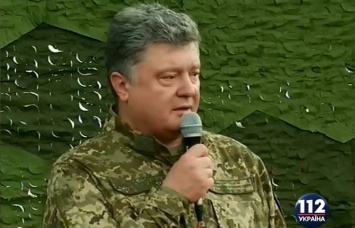 Порошенко: Правоохранители предотвратили 300 терактов, готовившихся в Украине