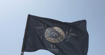 Крымскотатарский батальон поднял свой флаг (ФОТО)