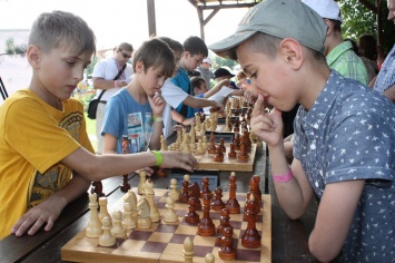 В Днепропетровске при поддержке Фонда Вилкула «Украинская перспектива» состоялся шахматный турнир для детей