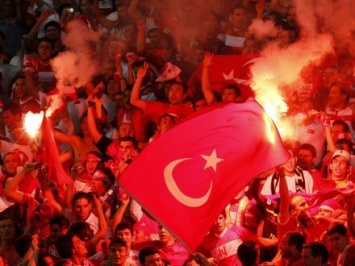 УЕФА может наказать сборную Турции