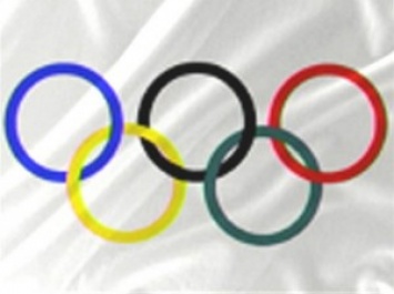 В МОК поддержали дисквалификацию российских легкоатлетов