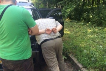 За торговлю боеприпасами в Черниговской области СБУ задержала мужчину