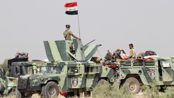 В Фаллудже иракская армия освободила пленников ИГИЛ: сотни истощенных людей обрели свободу