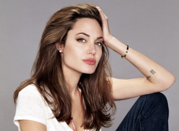 Джоли рассказала о личной жизни в эфире BBC Radio 4