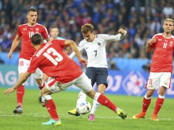 Франция и Швейцария прошли в 1/8 финала ЧЕ-2016