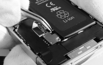Как заменить батарею на iPhone?