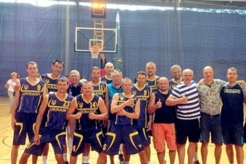Одесские баскетболисты в составе сборной Украины стали чемпионами Европы среди ветеранов!
