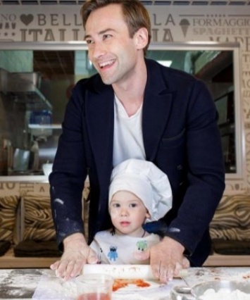 Дмитрий Шепелев снялся в фотосессии с сыном