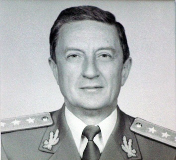 В Румынии скончался генерал, который организовал трибунал над Чаушеску