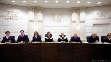 Суд в Вене рассматривает жалобу правых популистов на итоги выборов президента