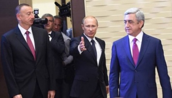 Армения и Азербайджан привлекли Путина к переговорам о Карабахе