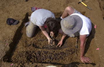 В Индии обнаружены следы хищных динозавров, живших 150 млн. лет назад