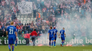 Евро-2016: Хорватия заплатит штраф за хулиганство болельщиков