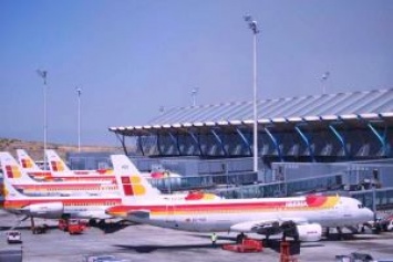 Испания: Авиадиспетчеры мадридского аэропорта уйдут на забастовку