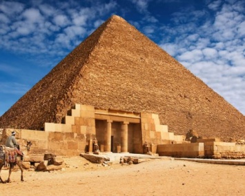 Ученые: Пирамида Хеопса кривобокая