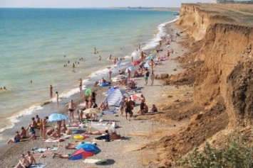 Все несовершенства курортного отдыха в Крыму - серьезный плевок в лицо государству Украина, - вице-спикер крымского парламента