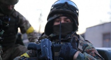 Огонь на поражение: бойцы ВСУ остановили ДРГ противника возле Авдеевки, обстреляв восемь диверсантов "ДНР"
