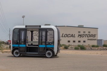Автономный автобус «Олли» умеет общаться с пассажирами