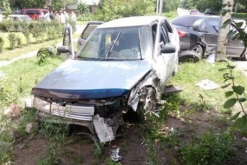 ДТП в Кировограде на перекрестке разбились две машины. ФОТО