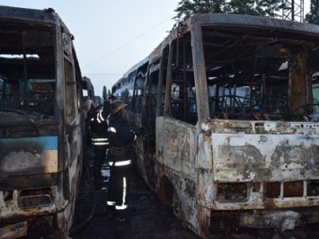 По факту горения автобусов в Николаеве открыто уголовное производство