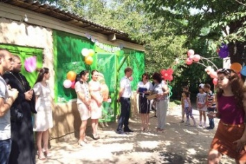 В Мирнограде (Димитрове) торжественно открыли детский дом семейного типа