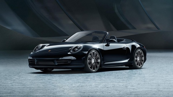 Porsche 911 и Boxster Black Edition детализированы в официальных фото