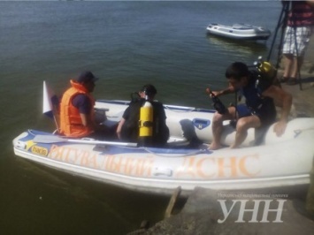 В Мариуполе спасатели провели масштабные учения в акватории Азовского моря