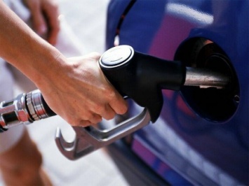 Рынок бензина в Украине является одним из самых конкурентных в Европе - эксперт