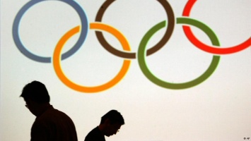 МОК допустит к Олимпиаде некоторых легкоатлетов из РФ